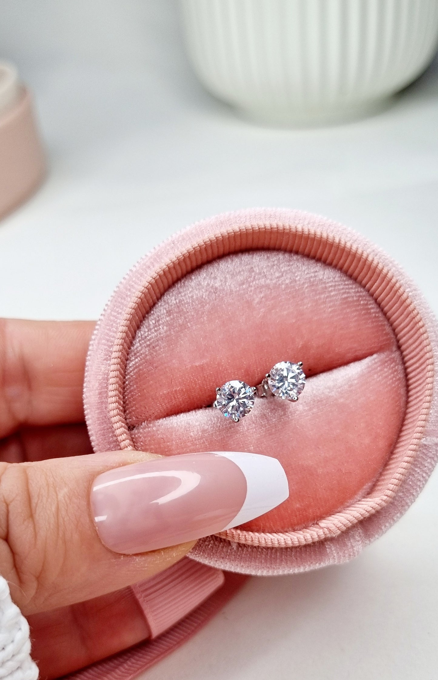 TWINKLE sterling silver solitaire earrings