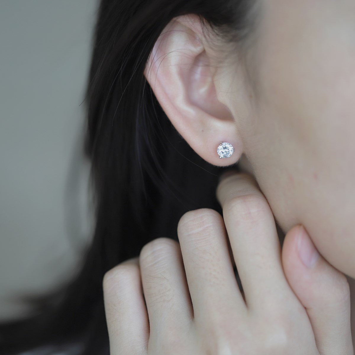 TWINKLE sterling silver solitaire earrings