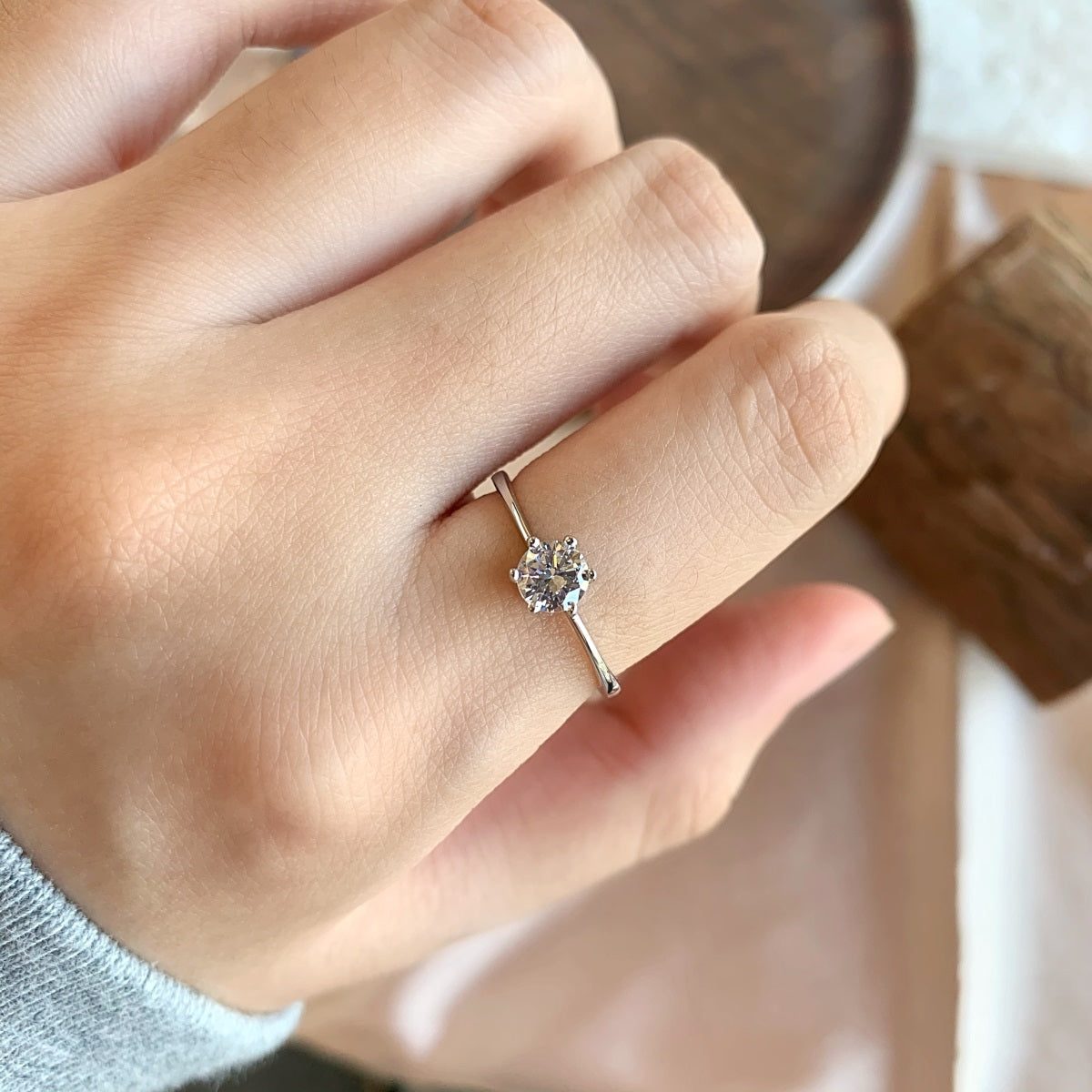 TWINKLE sterling silver solitaire adjustable ring