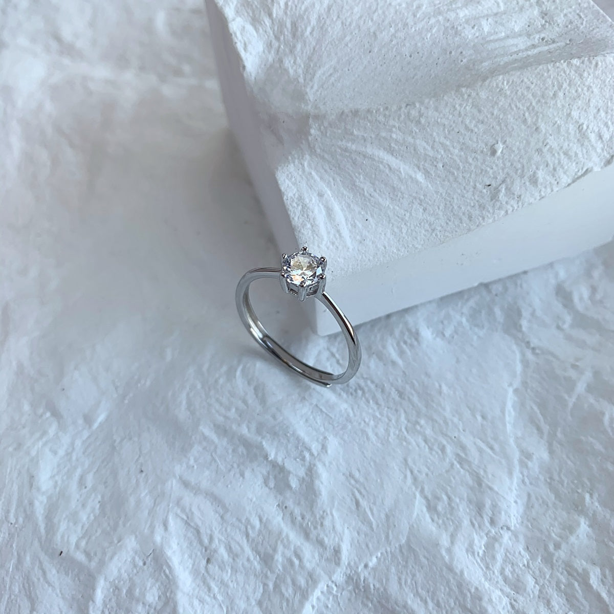 TWINKLE sterling silver solitaire adjustable ring