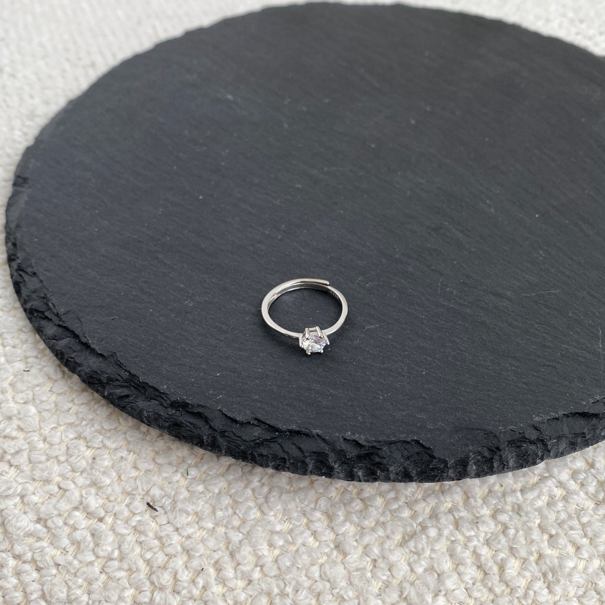 TWINKLE sterling silver solitaire adjustable ring