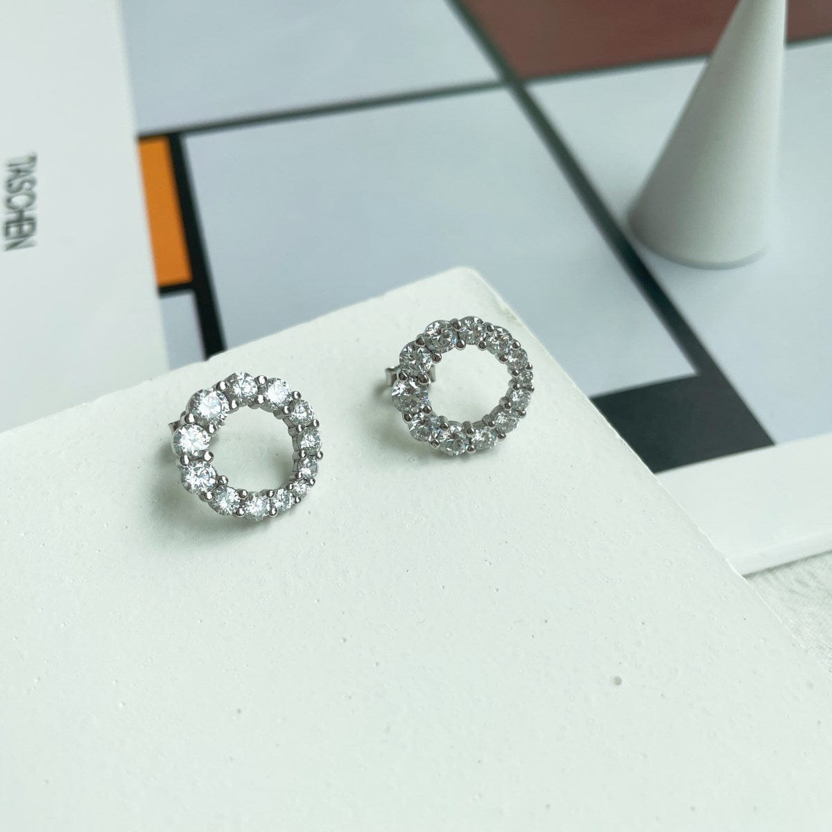 The Circle studded sterling silver earrings | Handmade sterling silver jewelry | Rings, Earrings & Necklaces online | Bidicä.